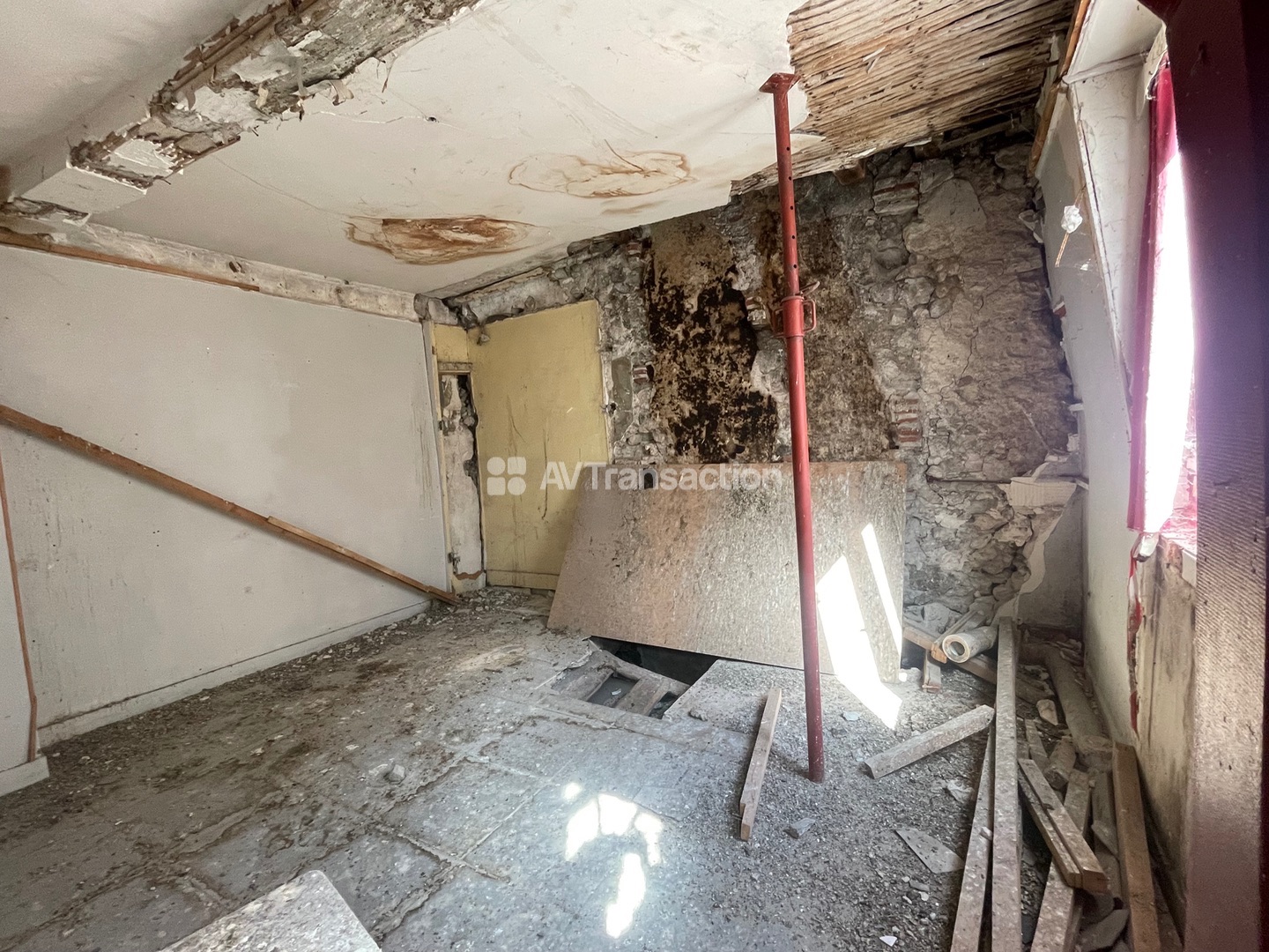 Immeuble de rapport à vendre  - 4 pièce(s) - 54.77m2 - Orléans (45000)