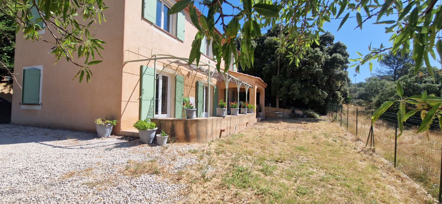 Maison familiale au calme