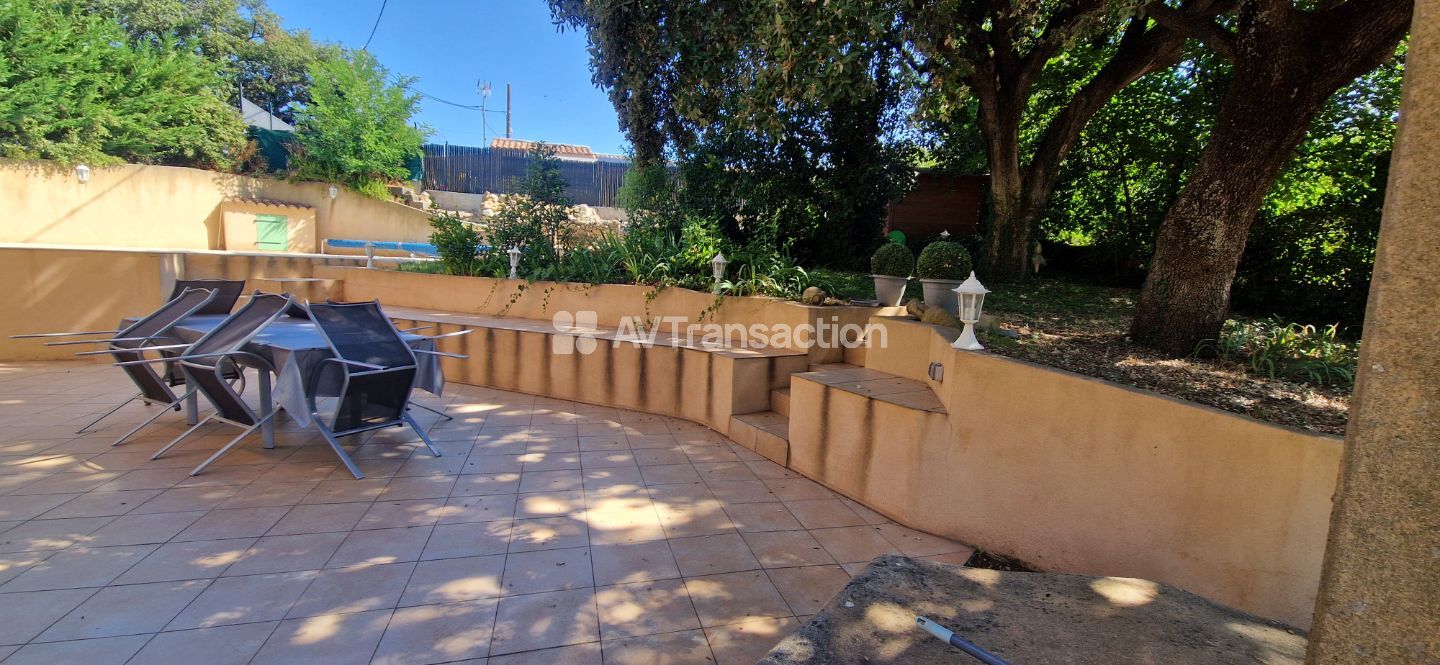 Maison à vendre  - 4 pièce(s) - 126m2 - Cadolive (13950)