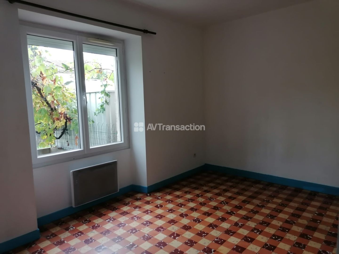 Maison à vendre  - 9 pièce(s) - 117m2 - Lalevade-d'ardèche (07380)