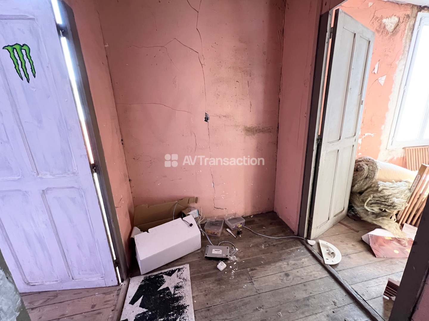 Bâtiment à vendre  - 6 pièce(s) - 145m2 - Orléans (45000)