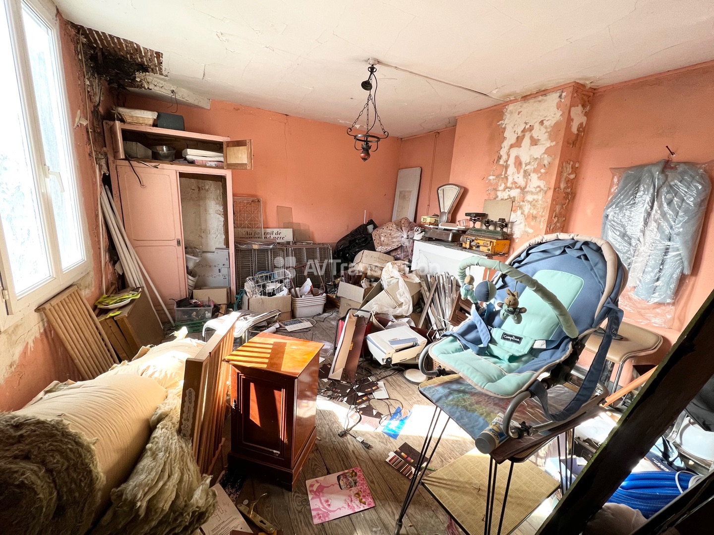 Bâtiment à vendre  - 6 pièce(s) - 145m2 - Orléans (45000)