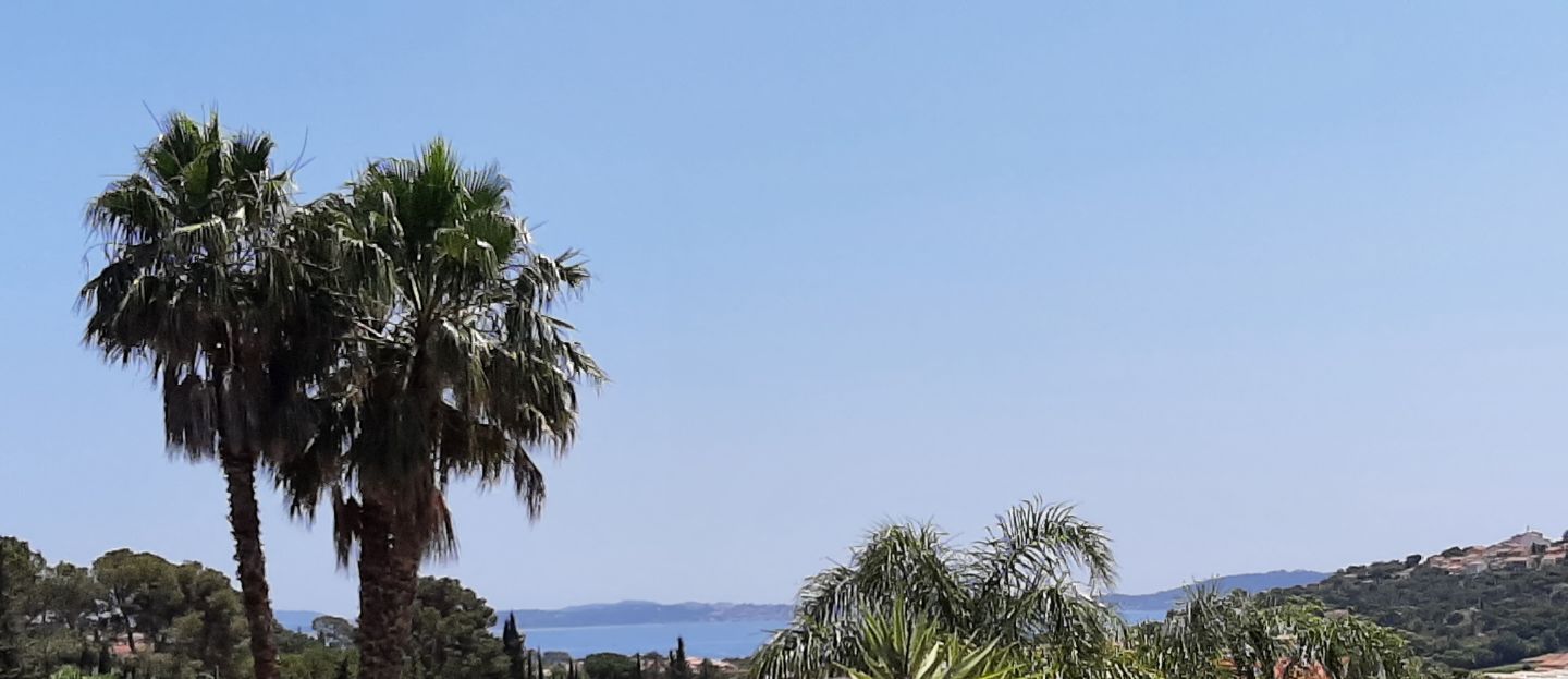 Maison à vendre  - 5 pièce(s) - 125m2 - Carqueiranne (83320)