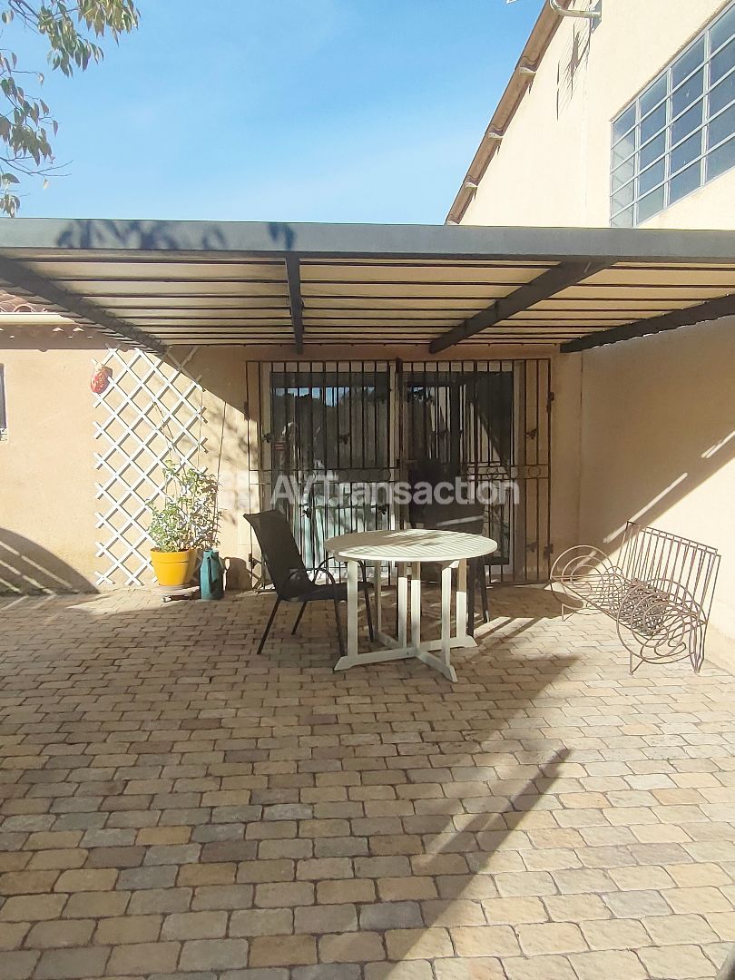 t2 avec grande terrasse