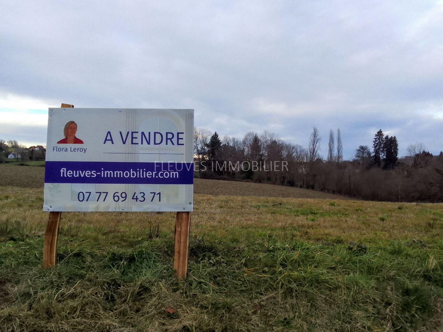 TERRAIN A BATIR DE 2000 M² AVEC VUE PYRENEES A VIELLESEGURE