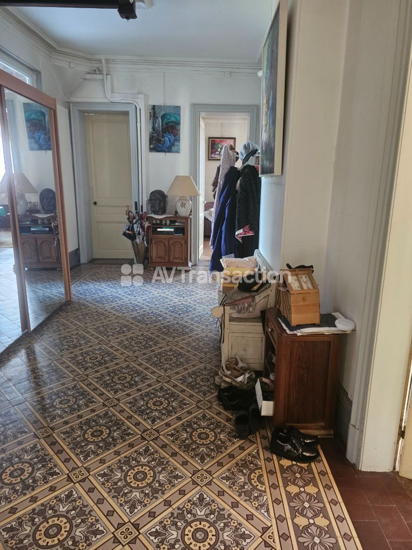 Propriété à vendre  - 11 pièce(s) - 321m2 - Caudebec-lès-elbeuf (76320)