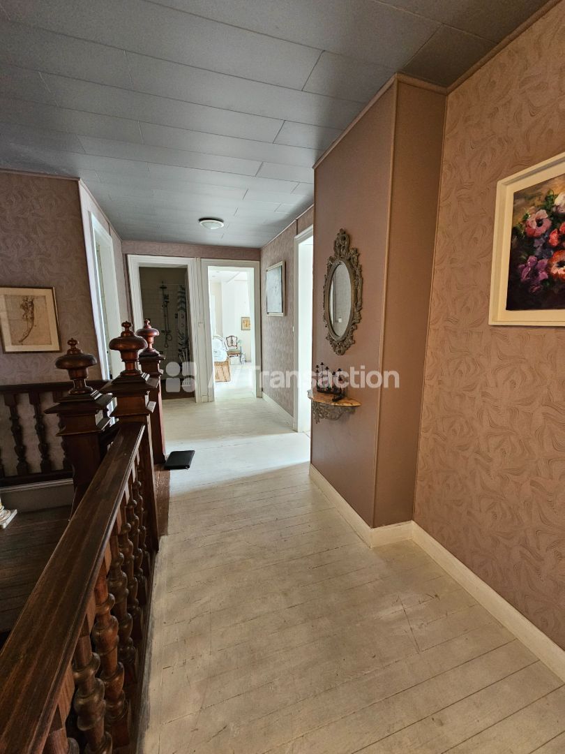 Propriété à vendre  - 11 pièce(s) - 321m2 - Caudebec-lès-elbeuf (76320)