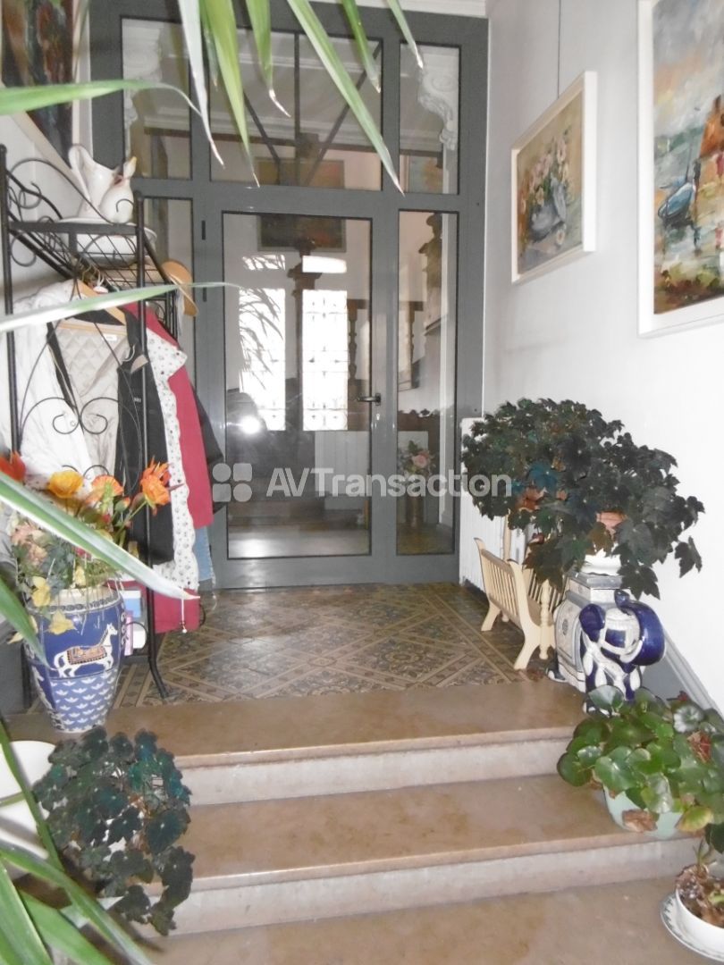 Propriété à vendre  - 11 pièce(s) - 321m2 - Caudebec-lès-elbeuf (76320)