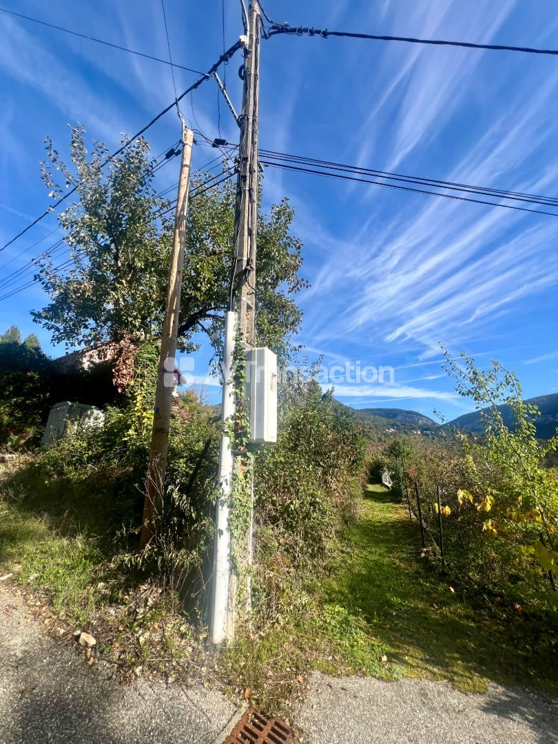 Terrain à vendre  - 1890m2 - Tenay (01230)