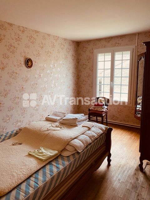 Maison à vendre  - 7 pièce(s) - 175m2 - Réparsac (16200)