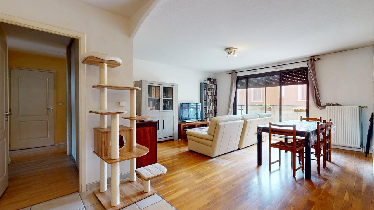 Appartement T4 spacieux secteur Montchat 