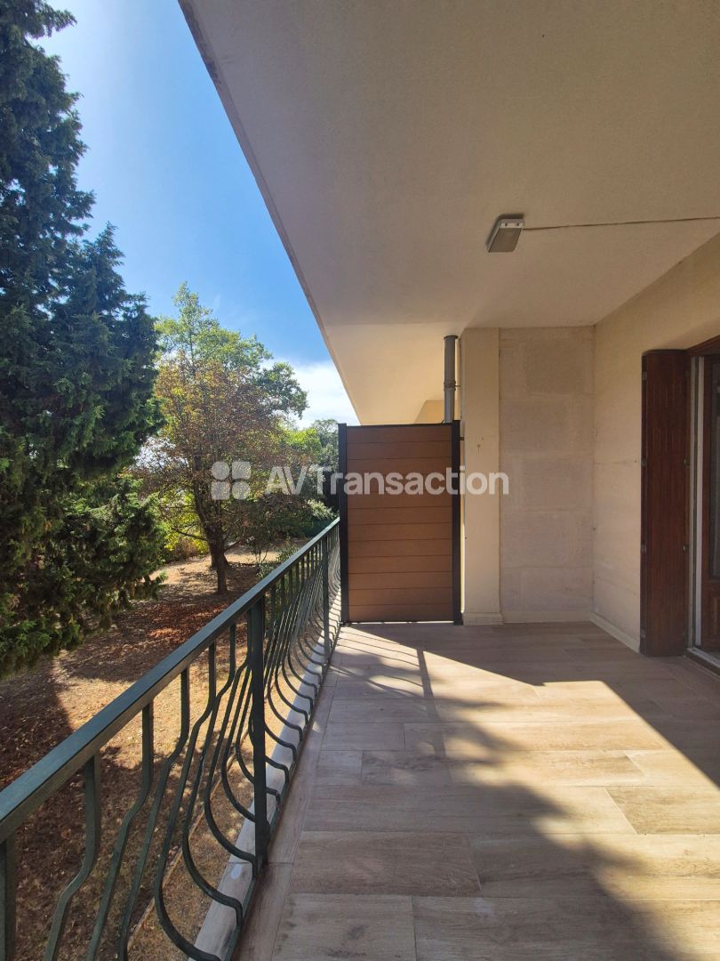 Appartement à vendre  - 3 pièce(s) - 70m2 - Lorgues (83510)