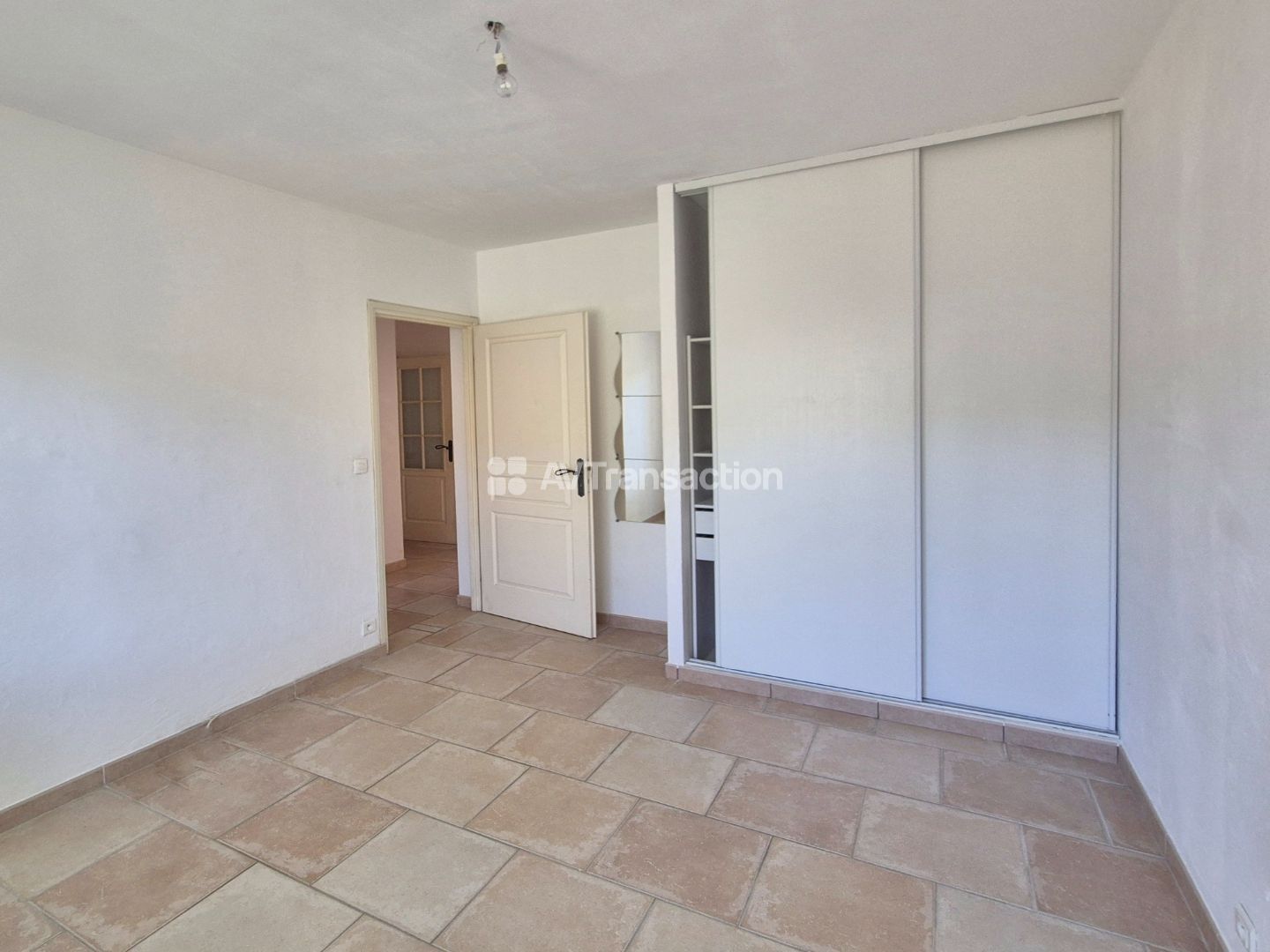 Appartement à vendre  - 3 pièce(s) - 70m2 - Lorgues (83510)