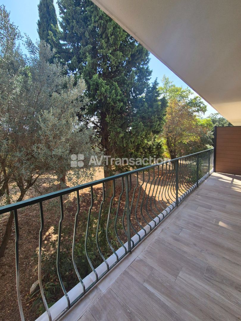 Appartement à vendre  - 3 pièce(s) - 70m2 - Lorgues (83510)