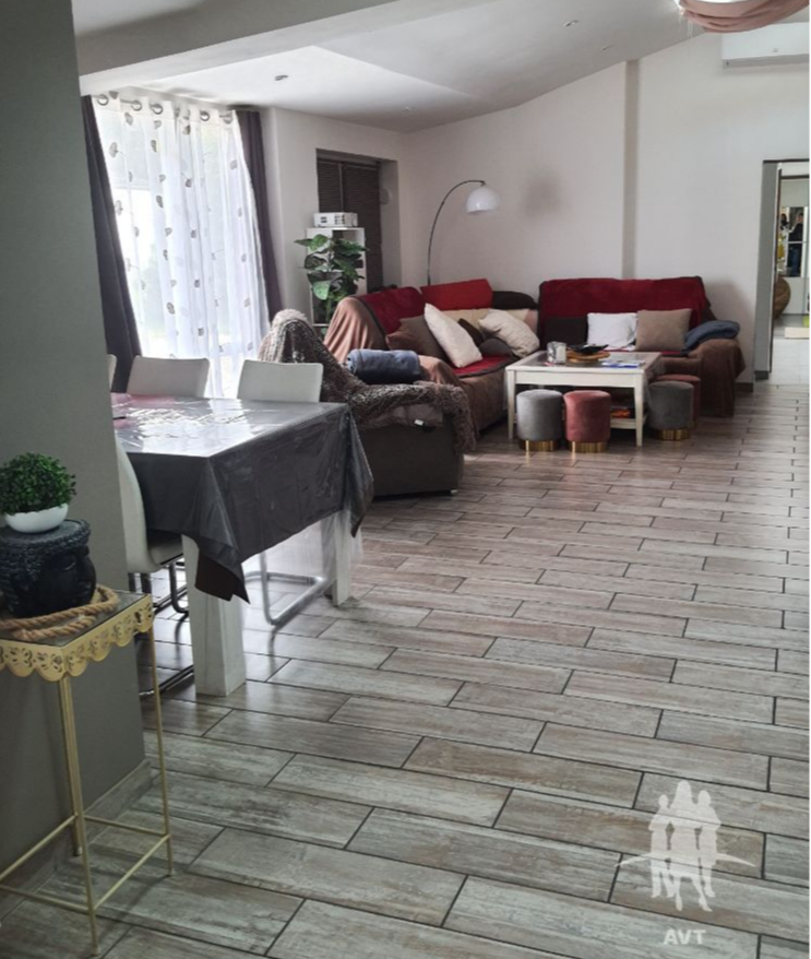 Maison à vendre  - 7 pièce(s) - 197m2 - Pont-saint-pierre (27360)