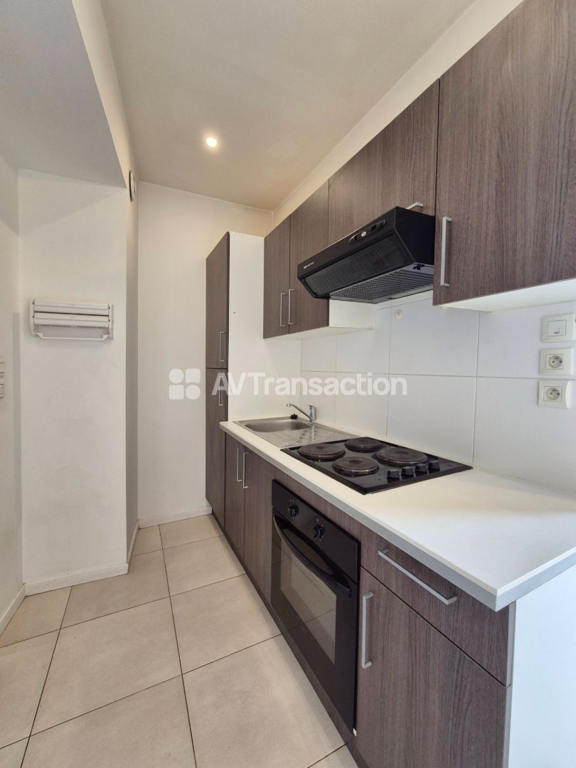 Appartement à vendre  - 2 pièce(s) - 29m2 - Lorgues (83510)