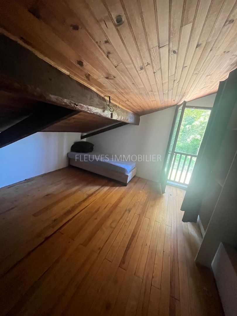 Maison à vendre  - 8 pièce(s) - 170m2 - Seyresse (40180)