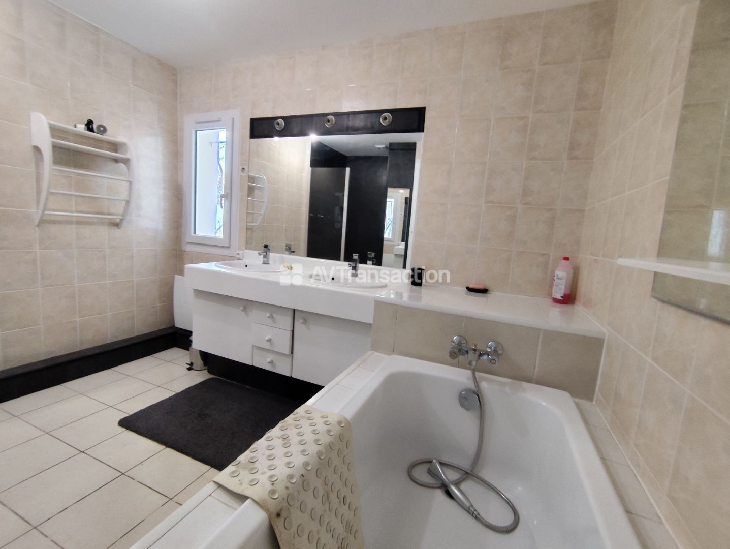 Maison à vendre  - 5 pièce(s) - 122m2 - Le Taillan-médoc (33320)