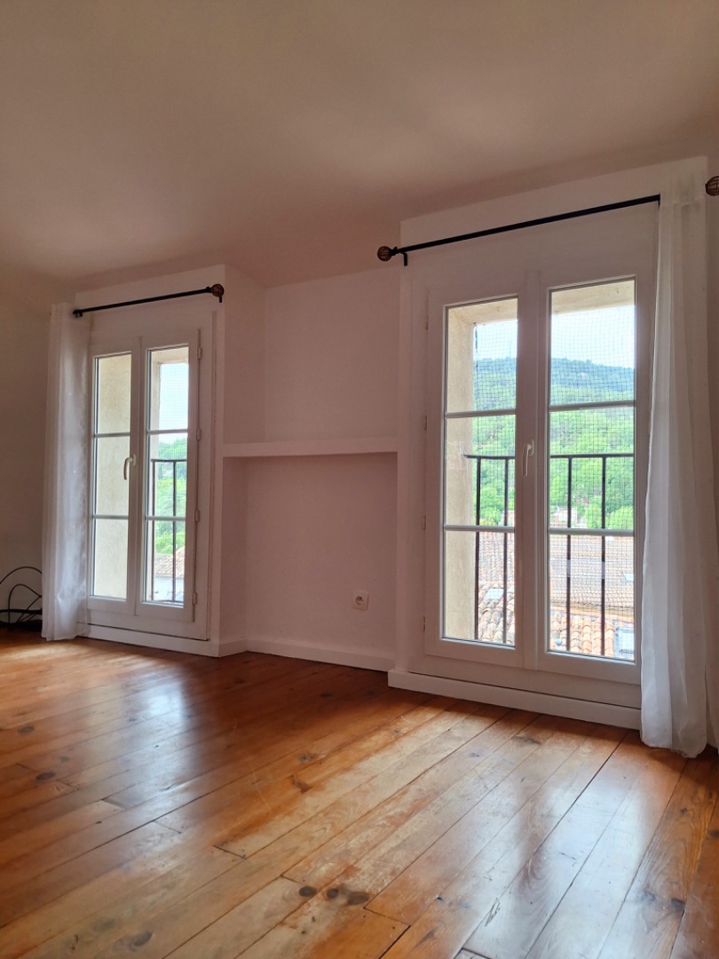 Duplex à vendre  - 3 pièce(s) - 55m2 - Salernes (83690)
