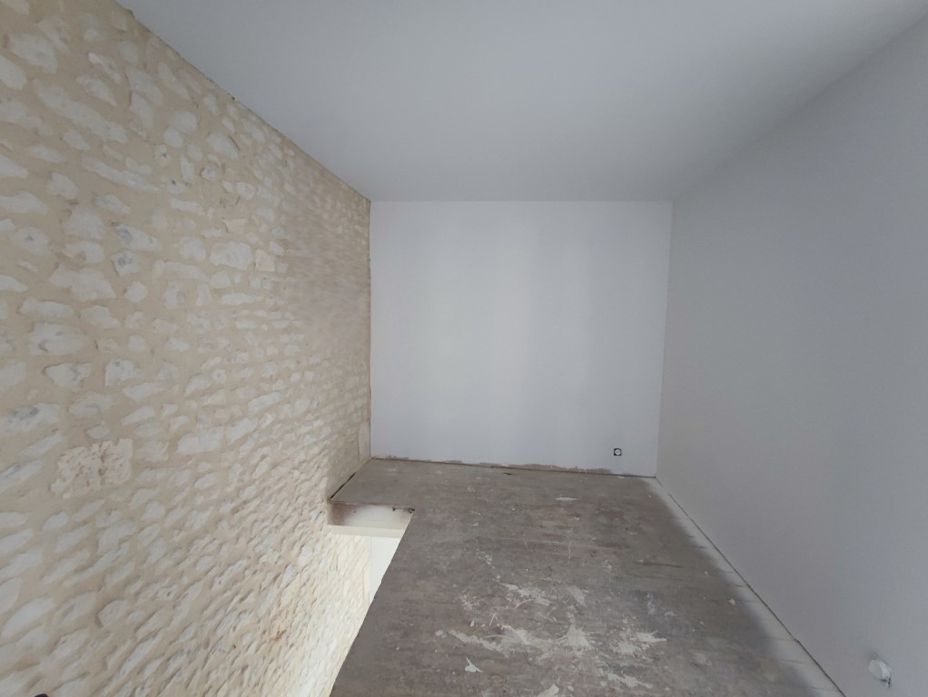 Maison à vendre  - 5 pièce(s) - 153m2 - La Jard (17460)