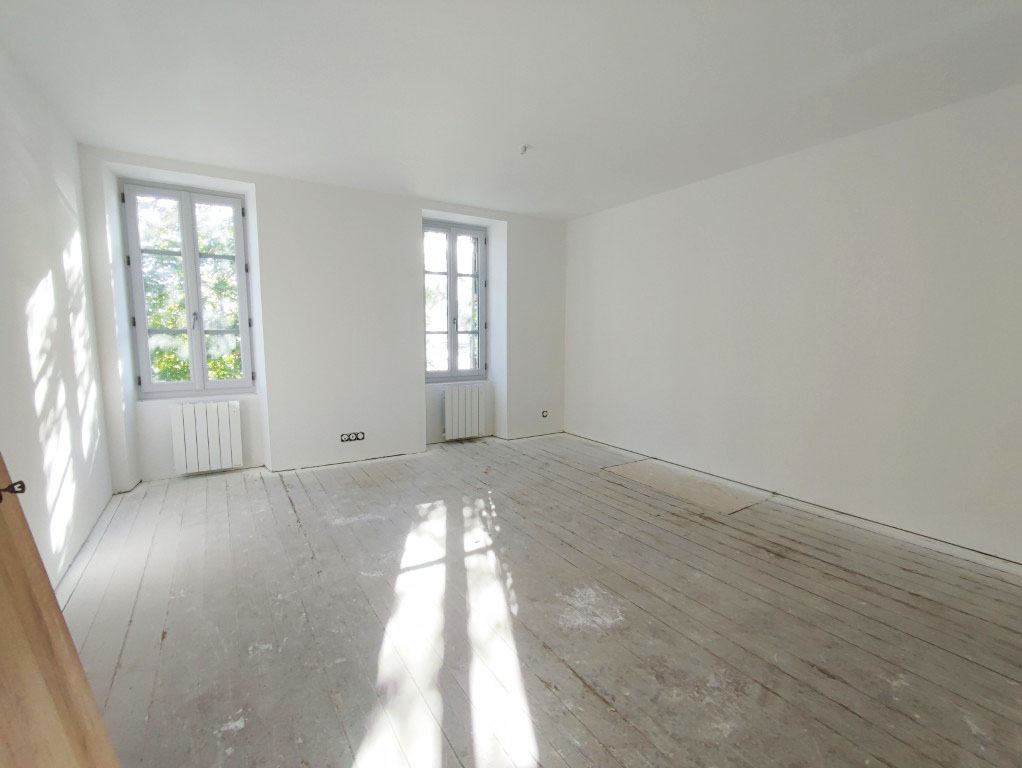 Maison à vendre  - 5 pièce(s) - 153m2 - La Jard (17460)