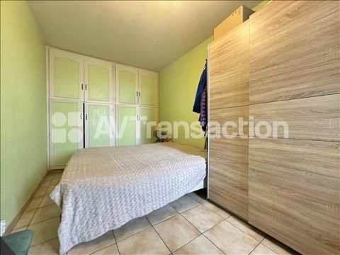 Appartement à vendre  - 5 pièce(s) - 98m2 - Bron (69500)