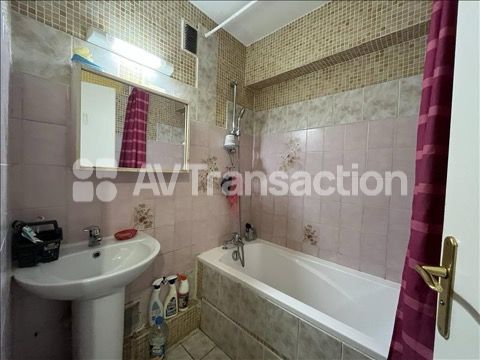 Appartement à vendre  - 5 pièce(s) - 98m2 - Bron (69500)