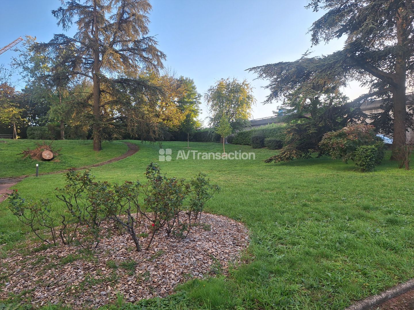 Appartement à vendre  - 5 pièce(s) - 98m2 - Bron (69500)