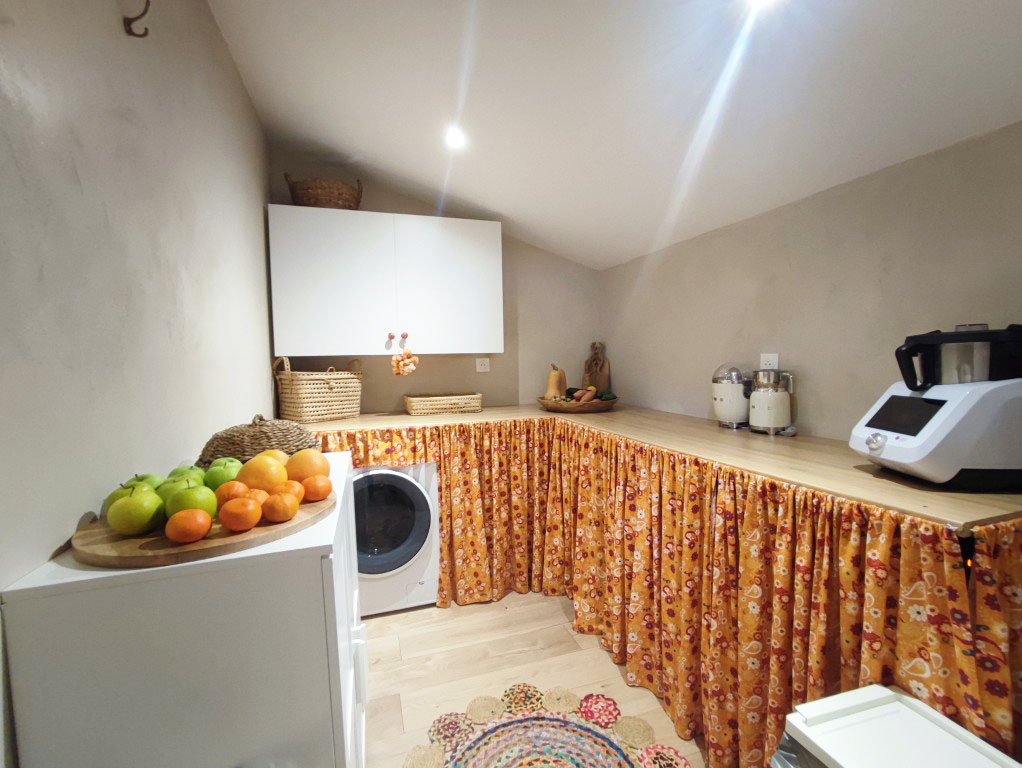 Maison à vendre  - 5 pièce(s) - 155m2 - Saint Sever De Saintonge (17800)