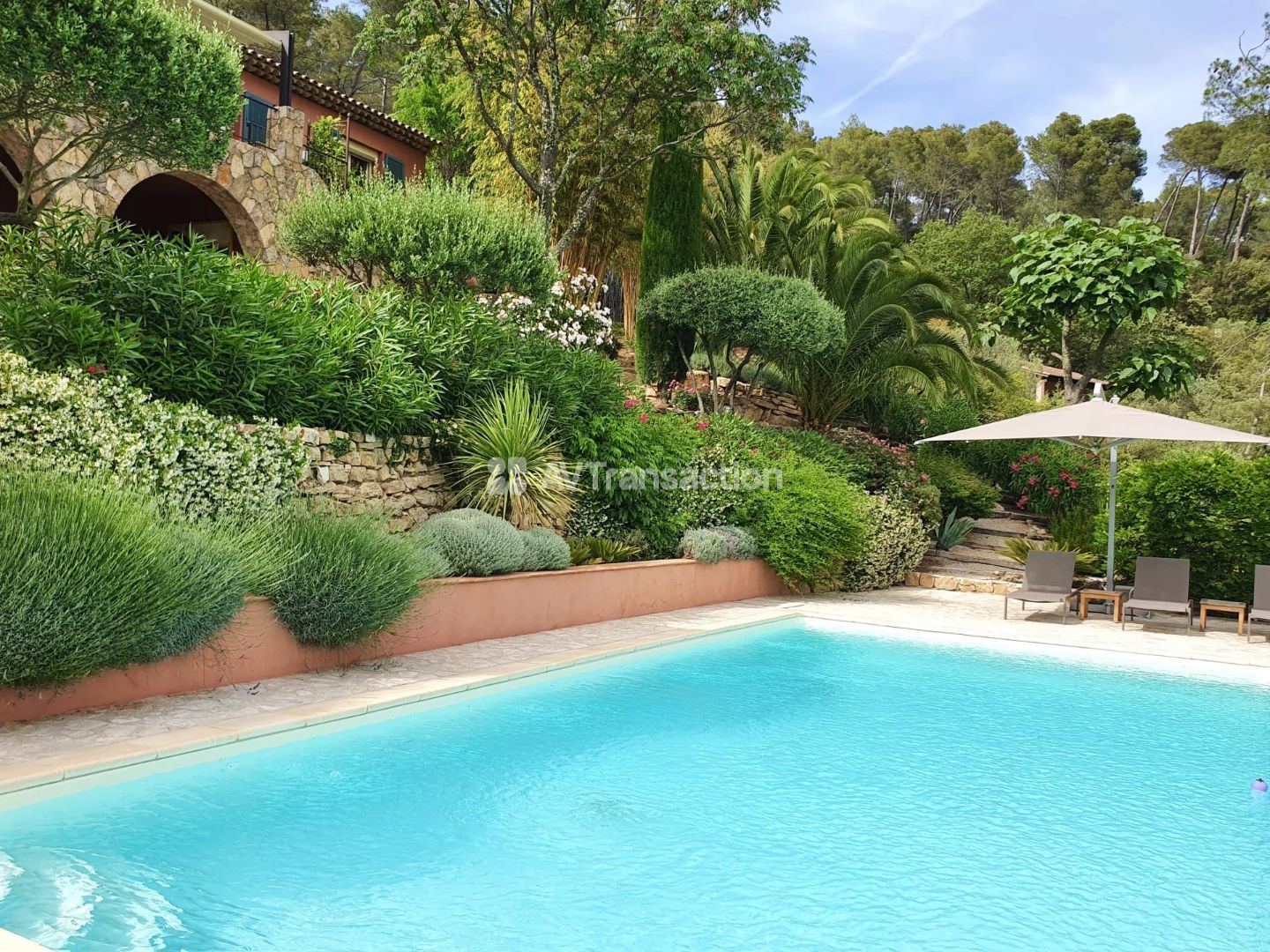 Maison à vendre  - 5 pièce(s) - 210m2 - Lorgues (83510)