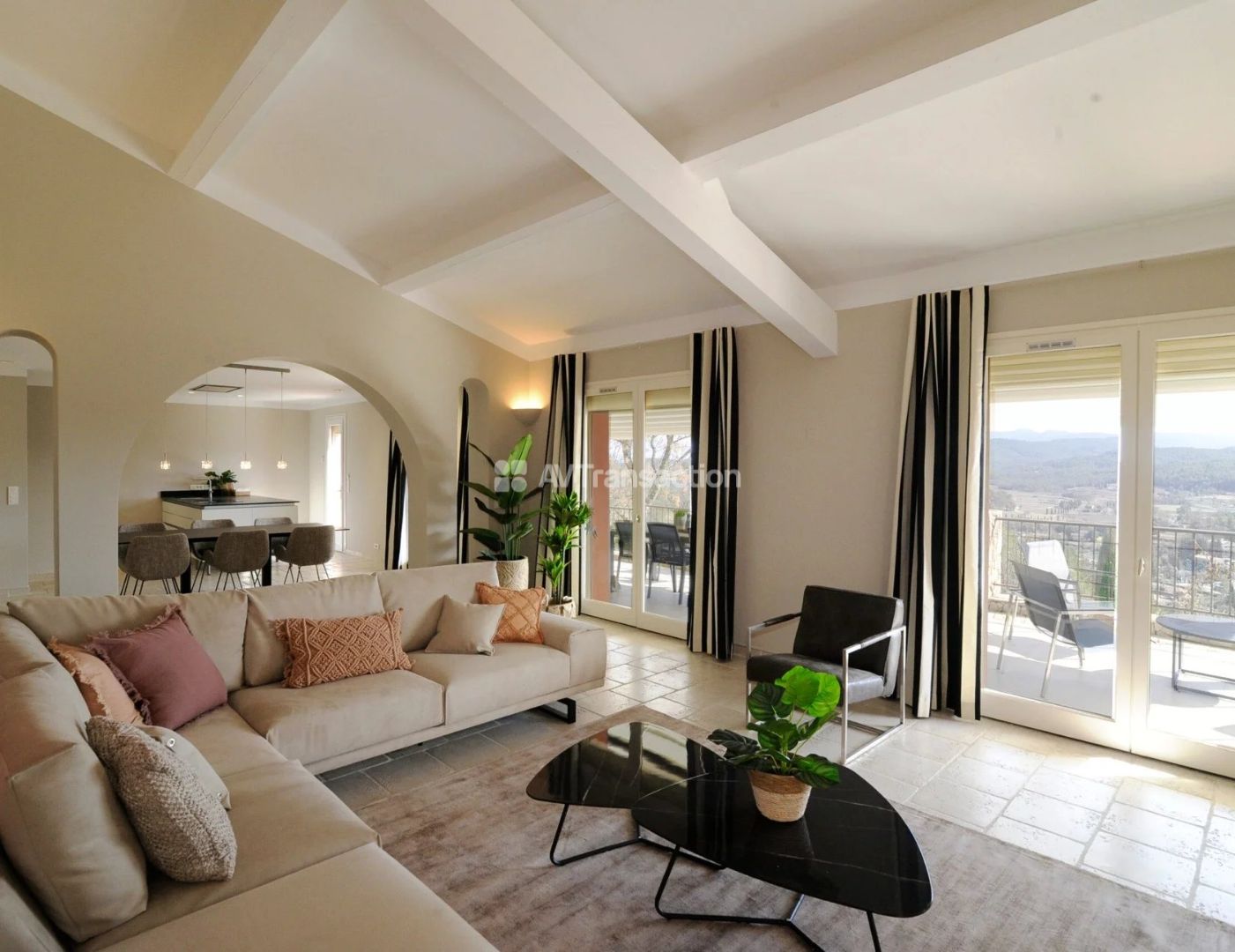 Maison à vendre  - 5 pièce(s) - 210m2 - Lorgues (83510)