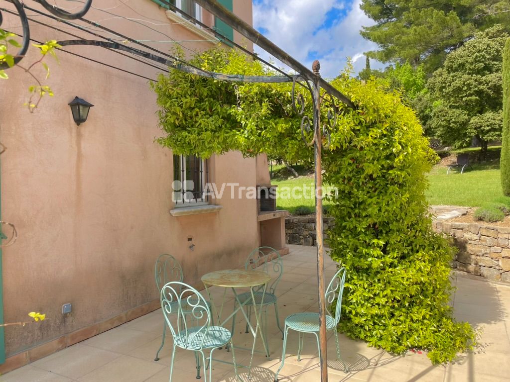 Maison à vendre  - 5 pièce(s) - 174m2 - Tourtour (83690)