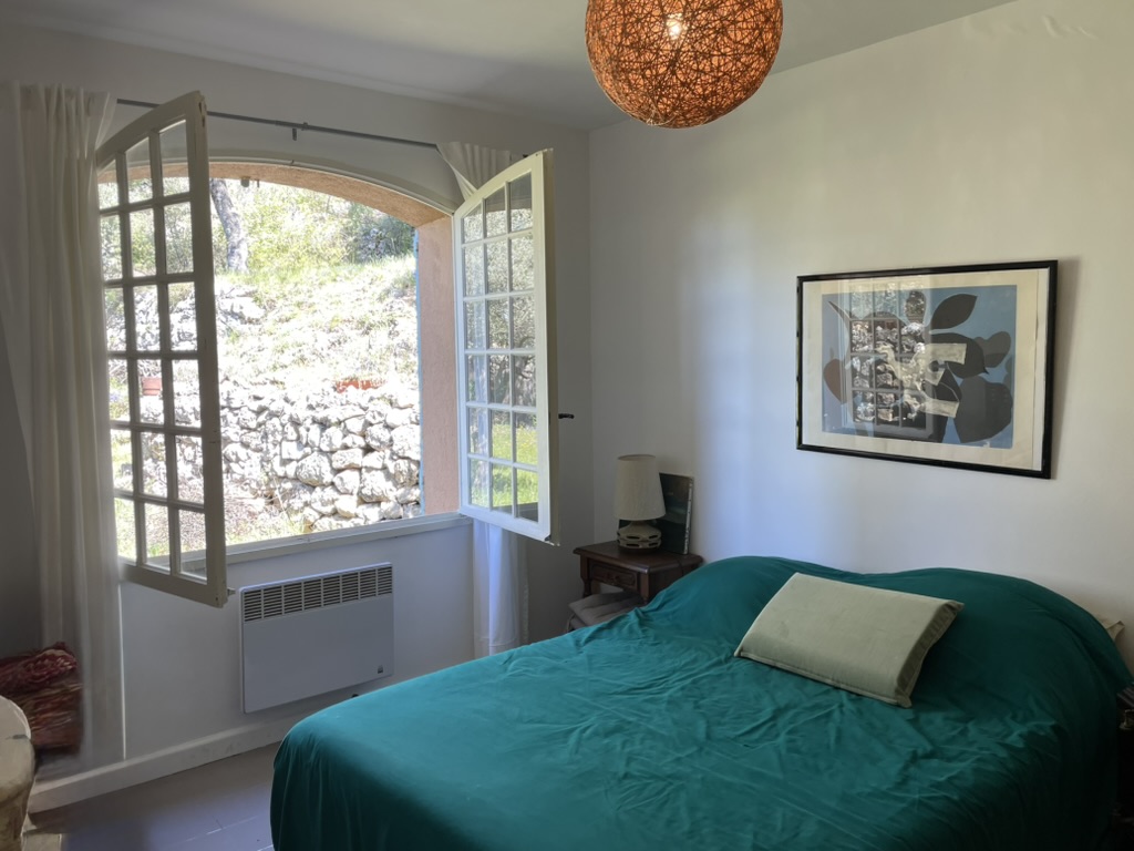 Maison à vendre  - 8 pièce(s) - 170m2 - Tourtour (83690)