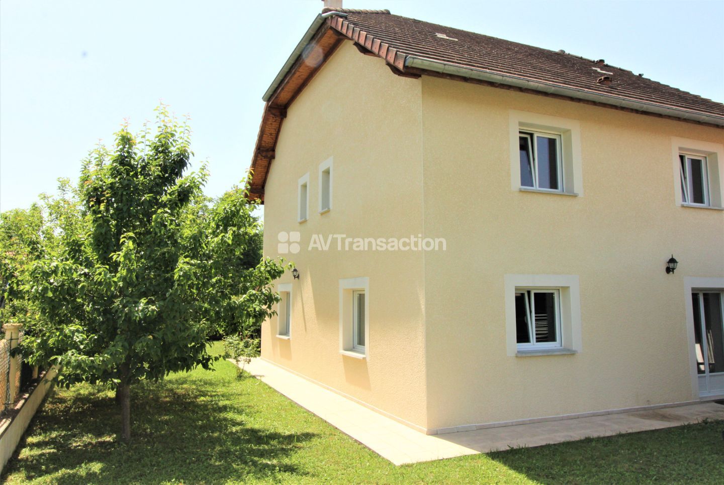 Maison individuelle à vendre  - 6 pièce(s) - 186m2 - Belley (01300)