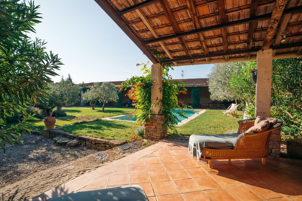 Maison à vendre  - 7 pièce(s) - 156m2 - Laure-minervois (11800)