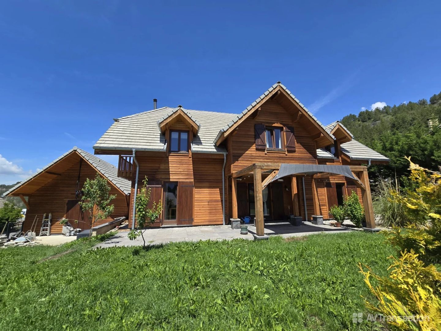 Maison familiale 9 pièces – 288 m² – Vue montagne