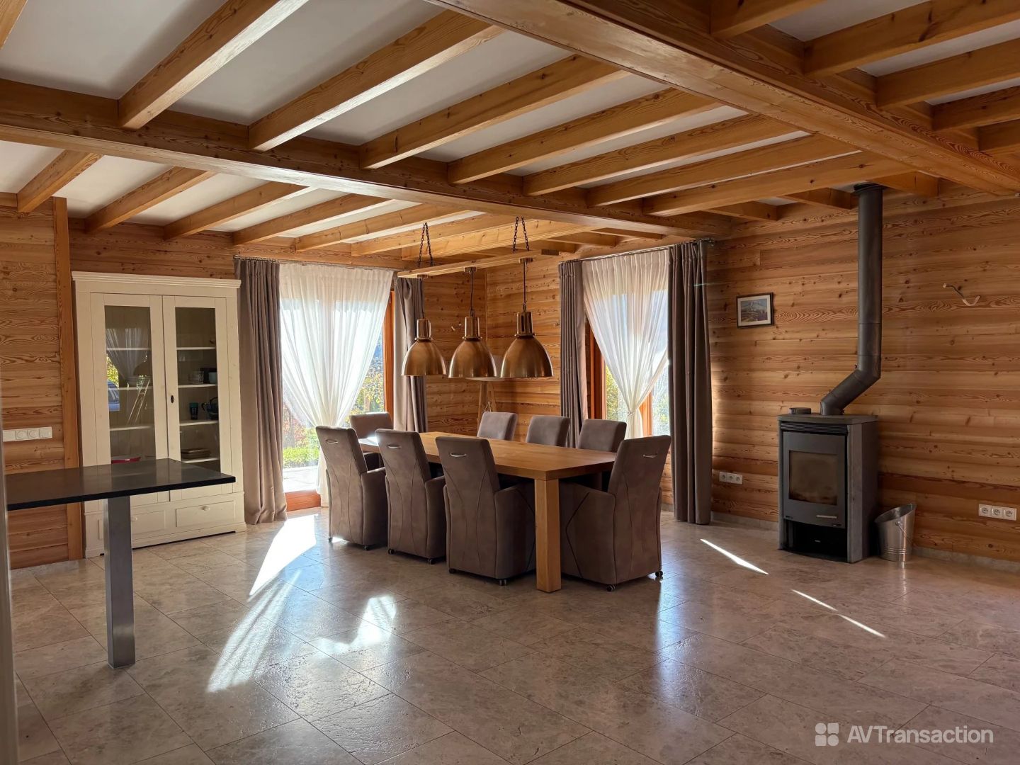 Chalet à vendre  - 8 pièce(s) - 288m2 - Savines-le-lac (05160)