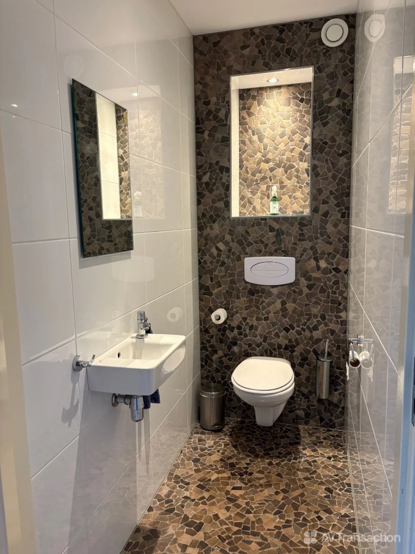 Chalet à vendre  - 8 pièce(s) - 288m2 - Savines-le-lac (05160)