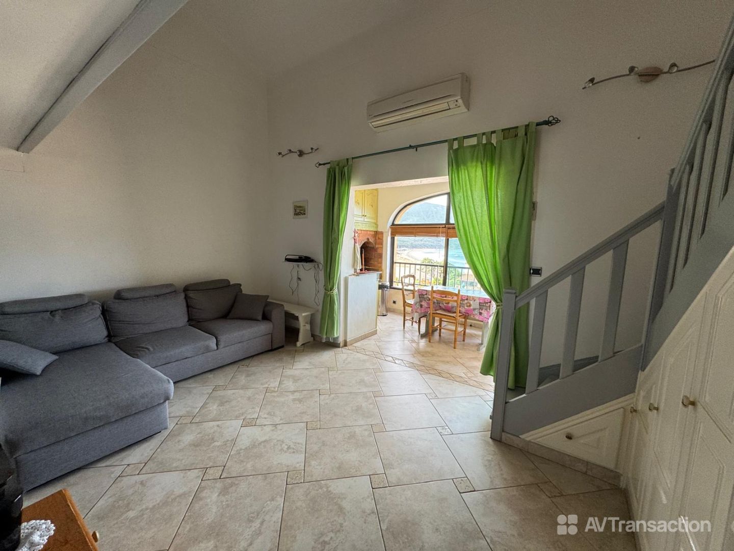Magnifique duplex à 20' d'Ajaccio face au golfe de la Liscia