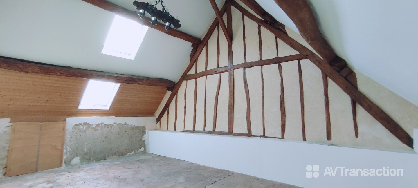 Maison à vendre  - 6 pièce(s) - 158m2 - Prunay-le-gillon (28360)