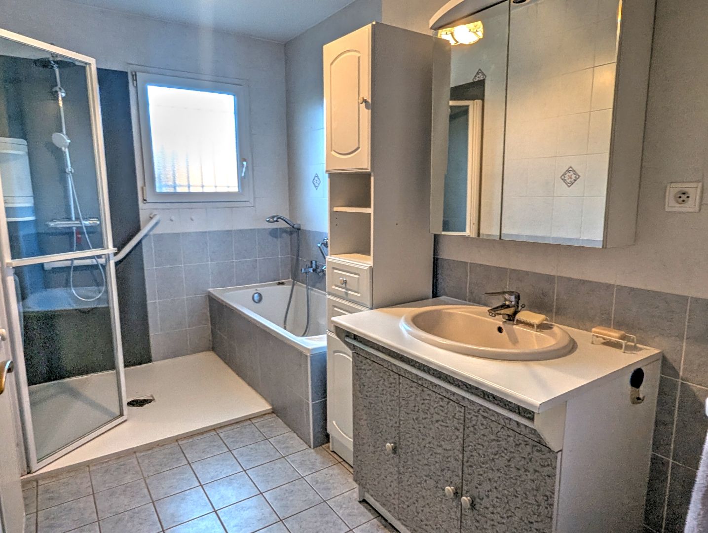 Maison à vendre  - 4 pièce(s) - 96m2 - Replonges (01750)