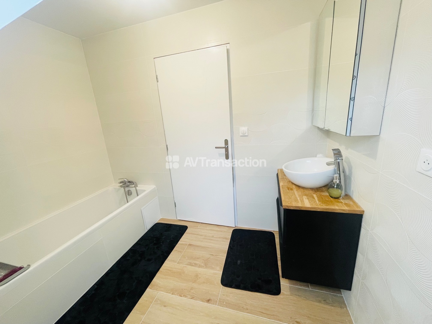 Maison à vendre  - 6 pièce(s) - 150m2 - Ingré (45140)