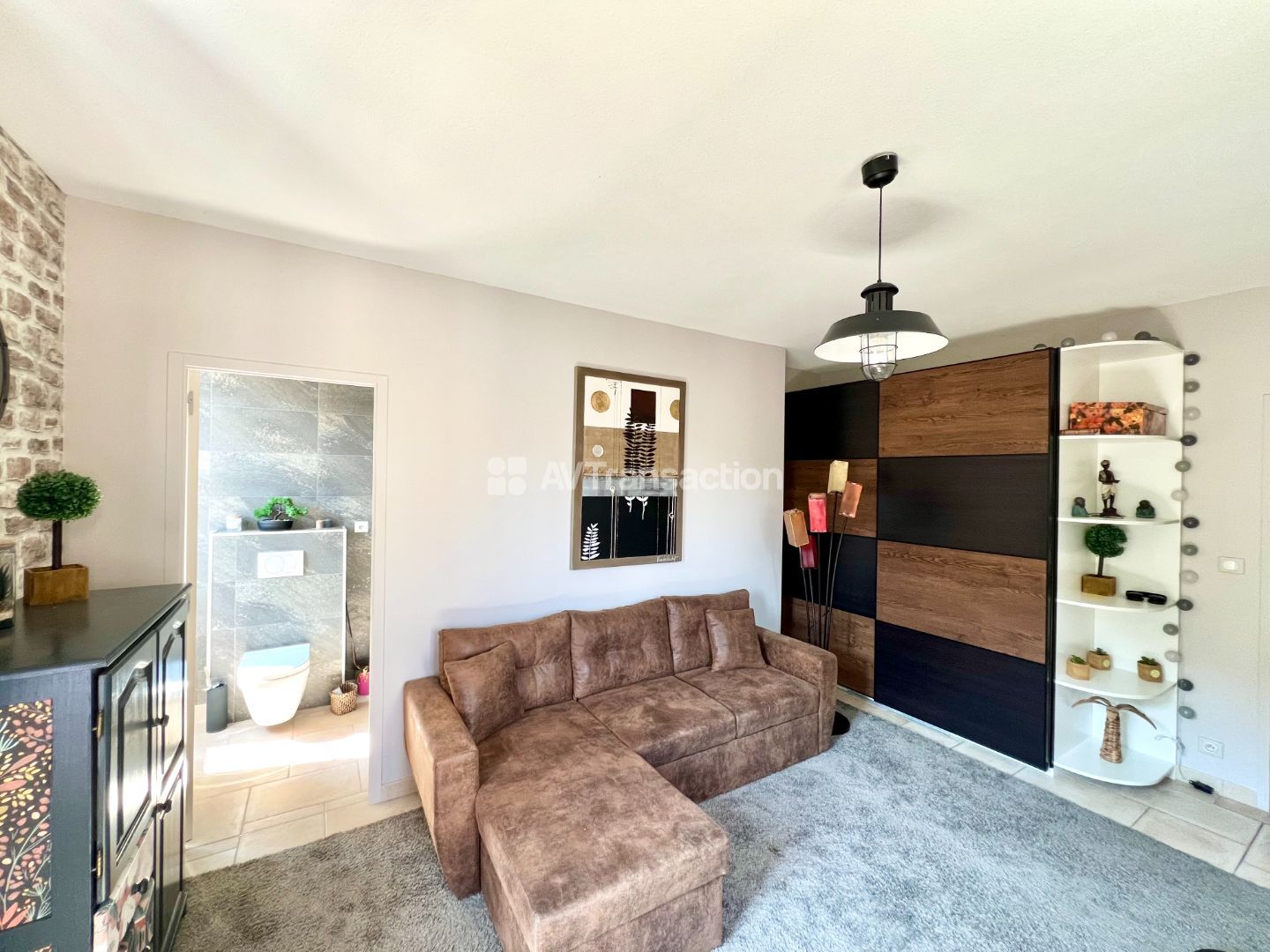 Appartement rénové à vendre  - 7 pièce(s) - 208.3m2 - Virieu Le Grand (01510)