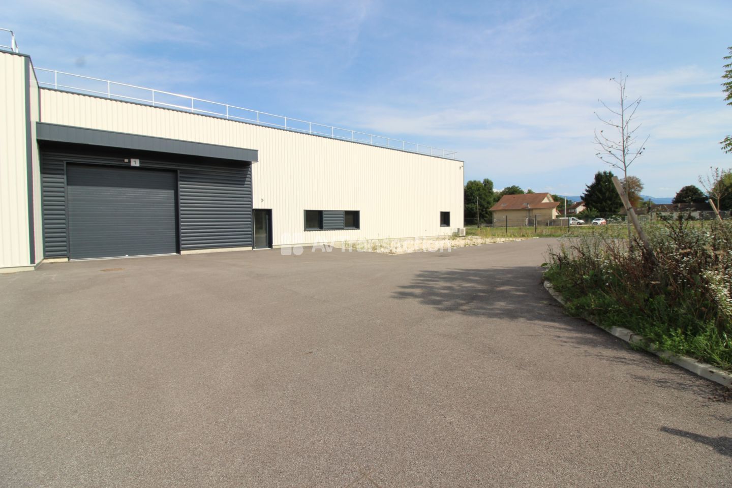 Bâtiment d'activité neuf