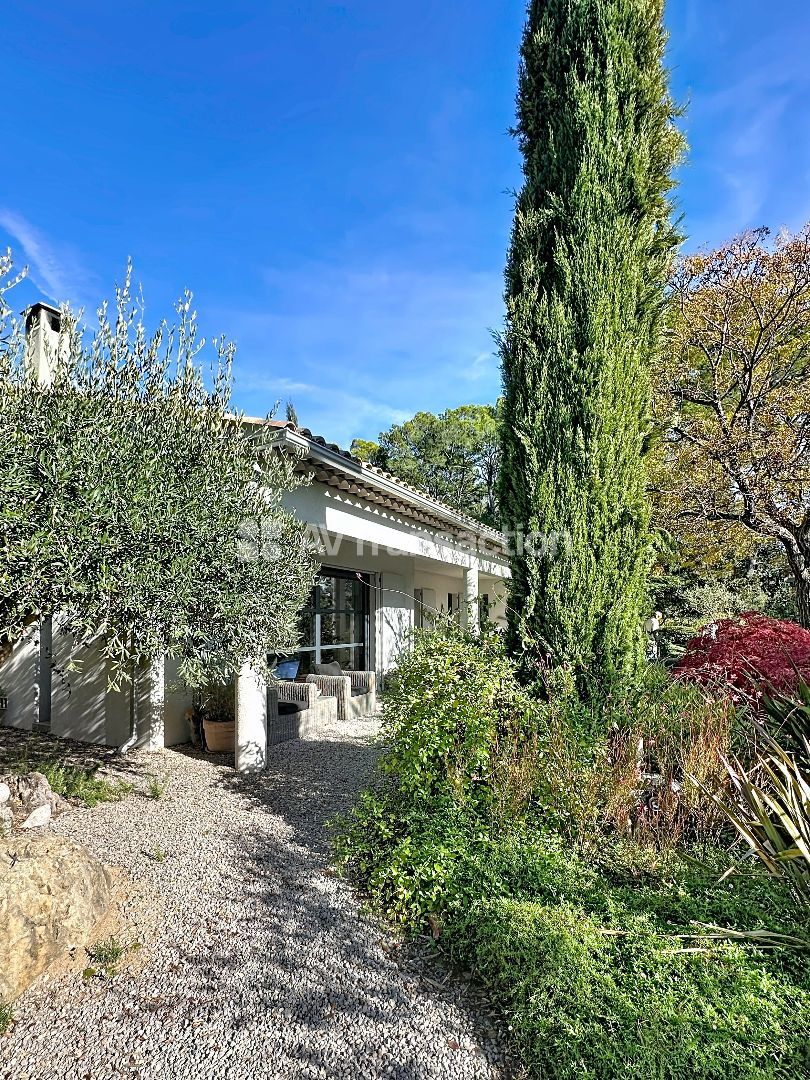 Maison à vendre  - 160m2 - Lorgues (83510)