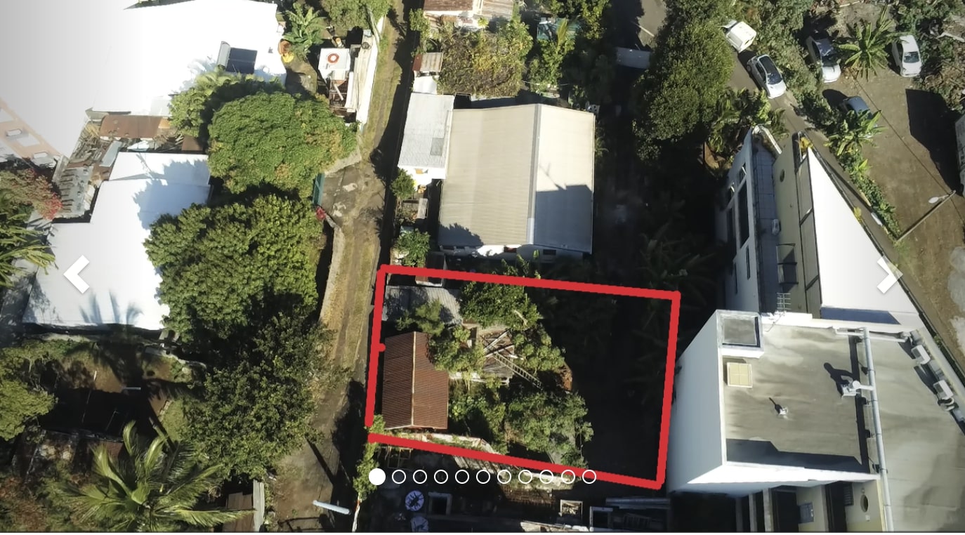 Terrain constructible à vendre  - 1 pièce(s) - 233m2 - Bois De Nèfles Sainte-clotilde (97400)