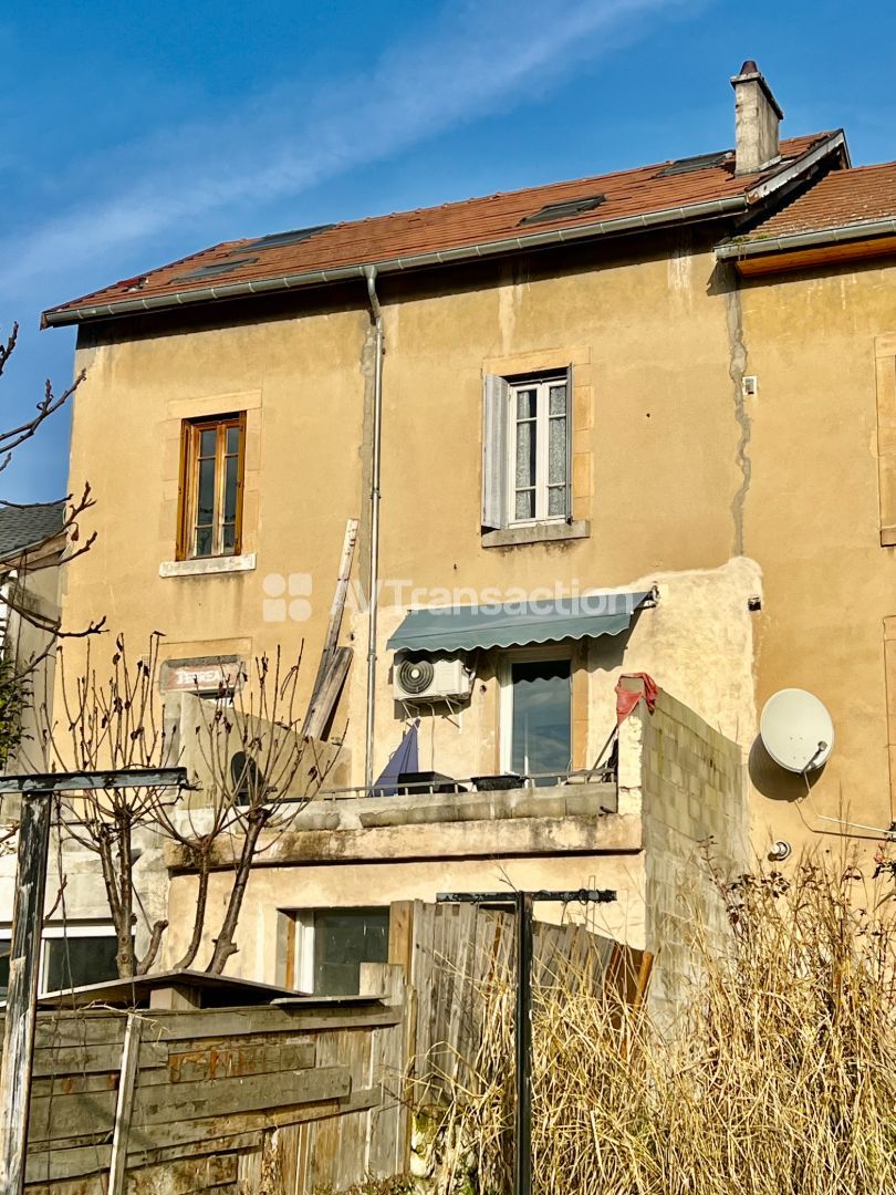 Maison de ville à vendre  - 6 pièce(s) - 120m2 - Belley (01300)