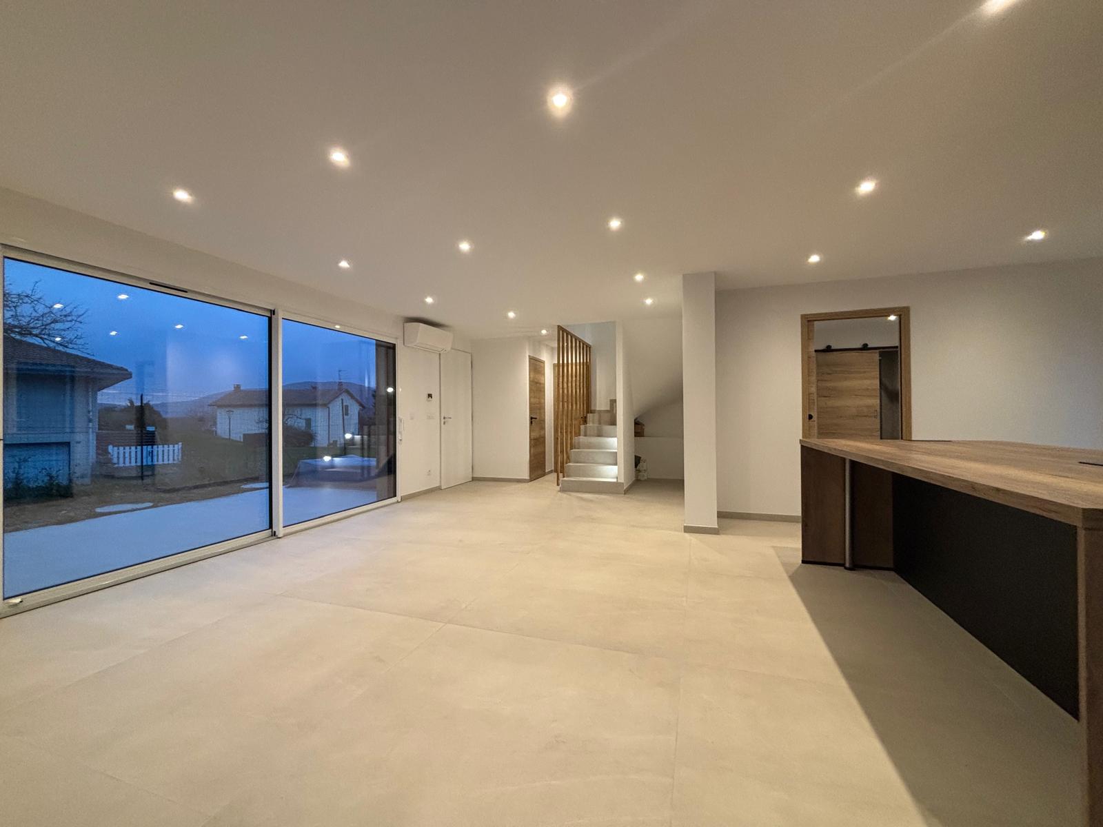📍 À vendre – Maison contemporaine 135 m² utile