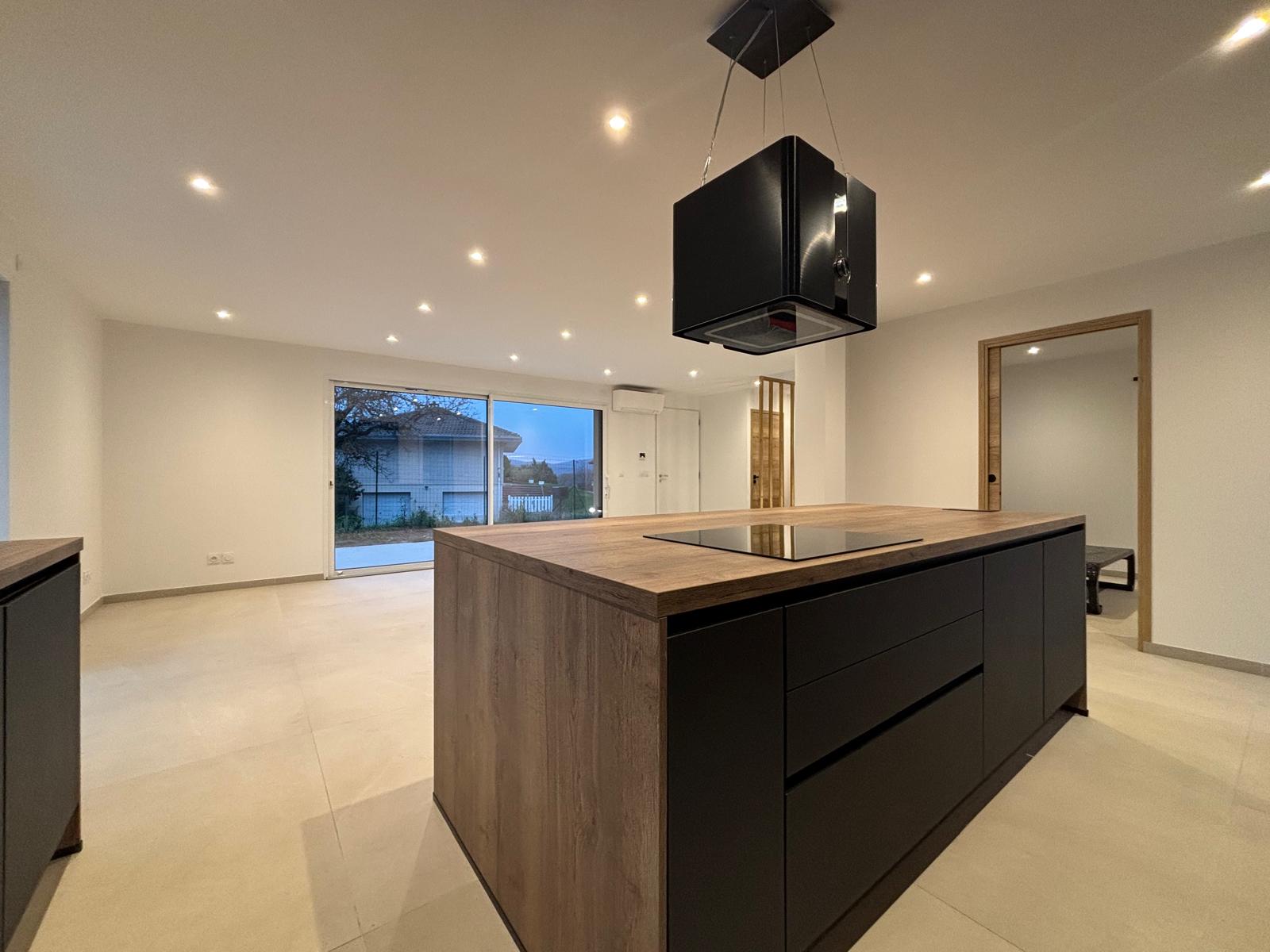 Maison individuelle à vendre  - 5 pièce(s) - 112m2 - Cranves-sales (74380)