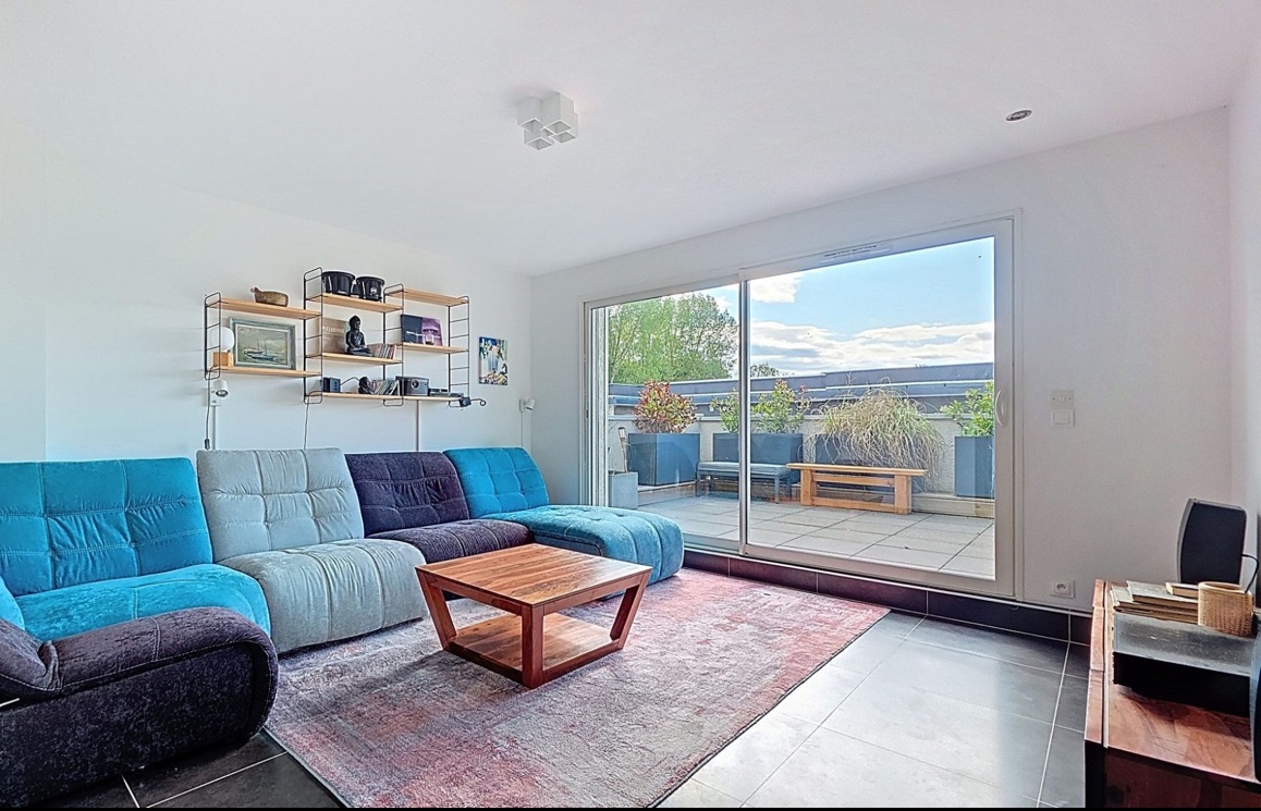  Appartement T4 avec terrasse 42 m², garage privatif 